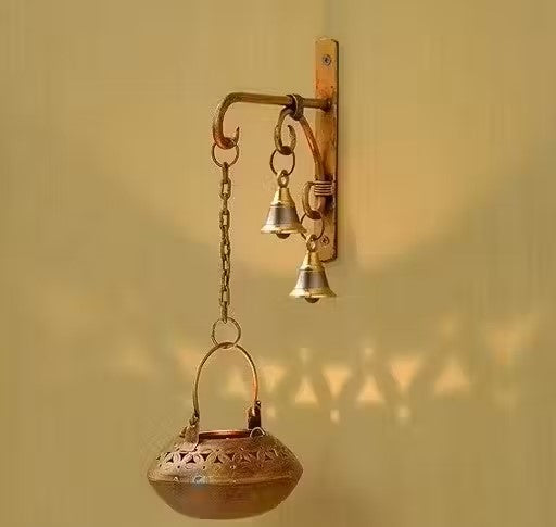 Ravishing Wall Decor & Hangings